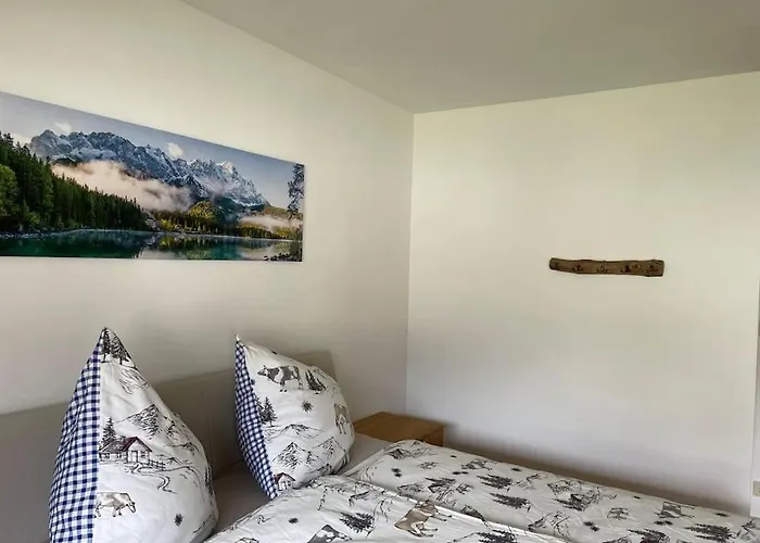 Partenkirchen 公寓 *